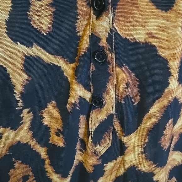 DNA Couture Leopard Print Blouse - Picture 7 of 7